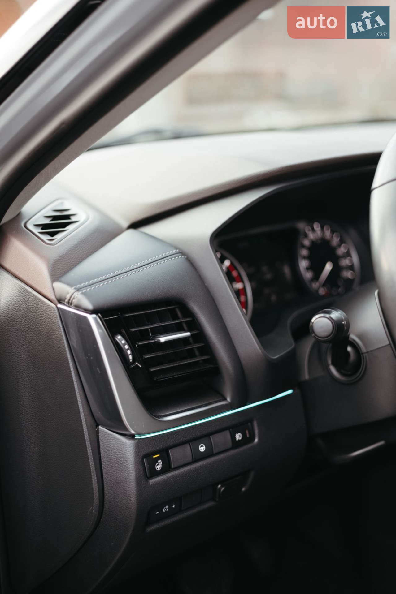 2020 Nissan Rogue - мініатюра 12