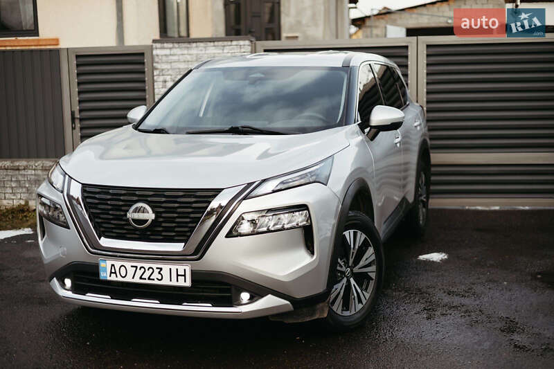 Nissan Rogue 2020