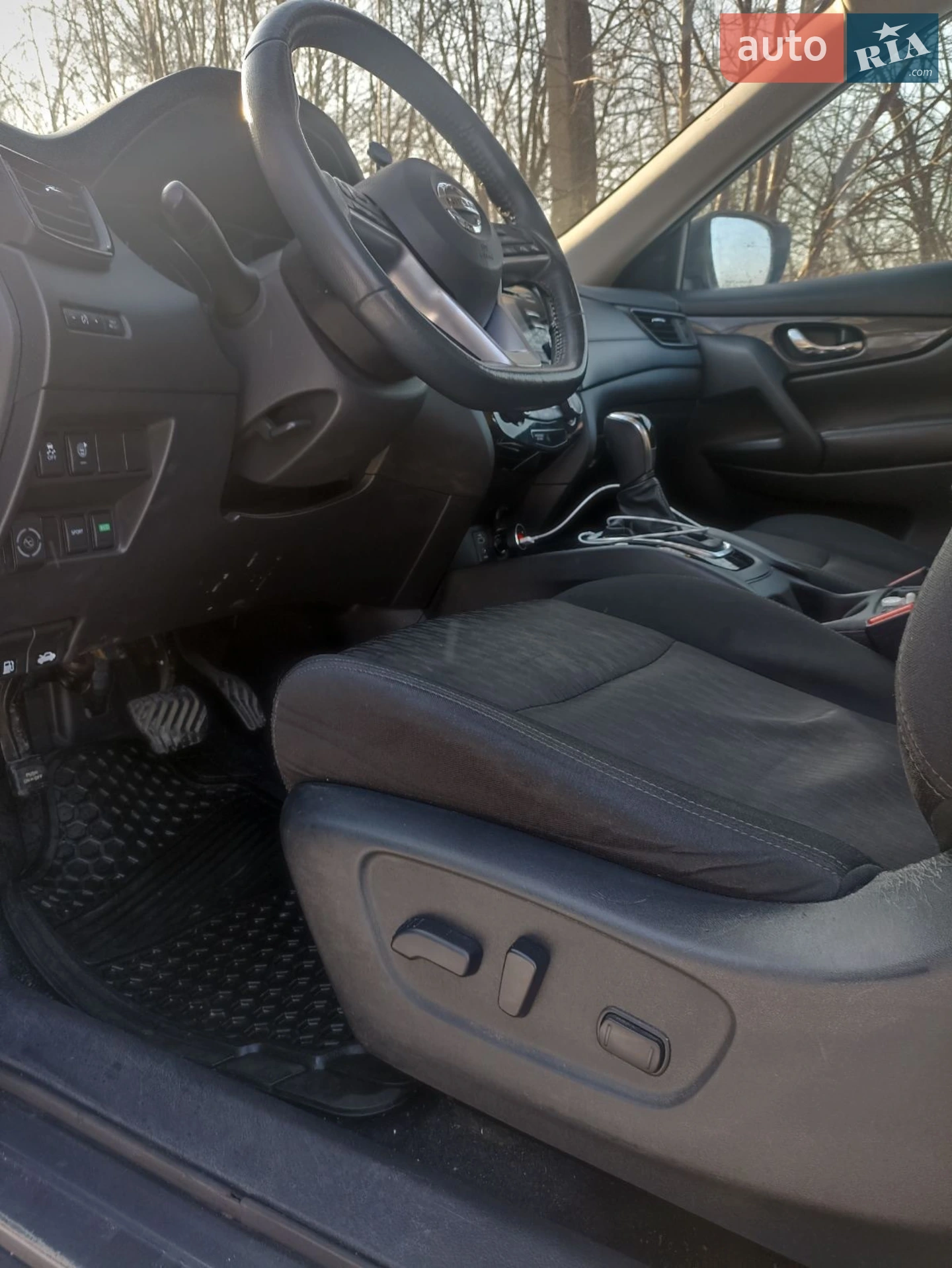 2017 Nissan Rogue - мініатюра 9