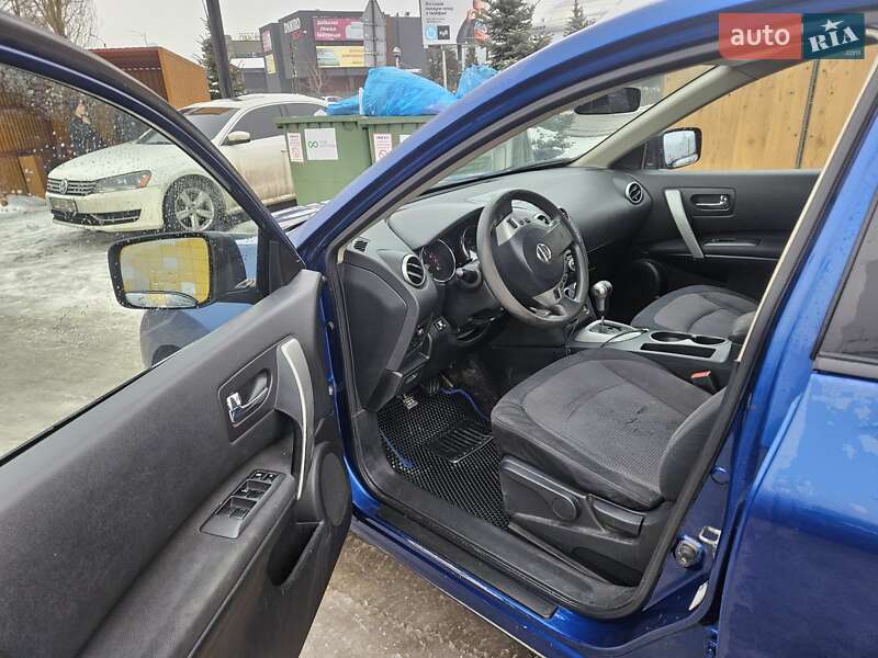 Внедорожник / Кроссовер Nissan Rogue 2008 в Киеве