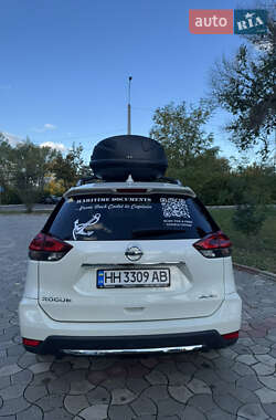 Позашляховик / Кросовер Nissan Rogue 2018 в Одесі