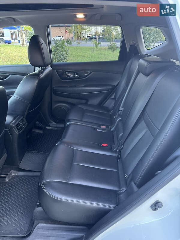 Внедорожник / Кроссовер Nissan Rogue 2018 в Одессе