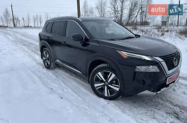 Внедорожник / Кроссовер Nissan Rogue 2021 в Любаре