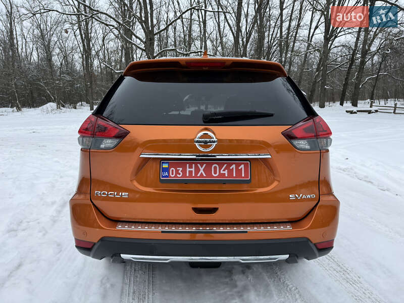 Внедорожник / Кроссовер Nissan Rogue 2019 в Фастове