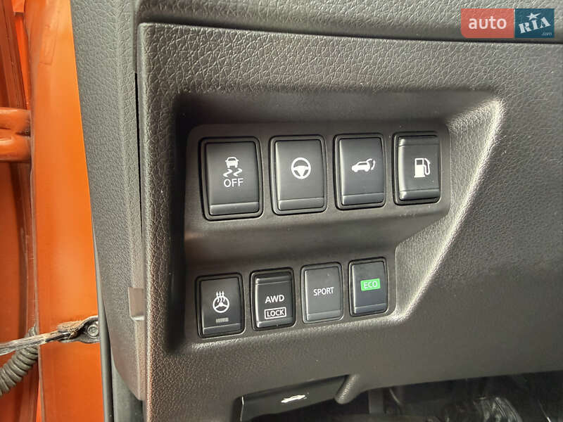 Внедорожник / Кроссовер Nissan Rogue 2019 в Фастове