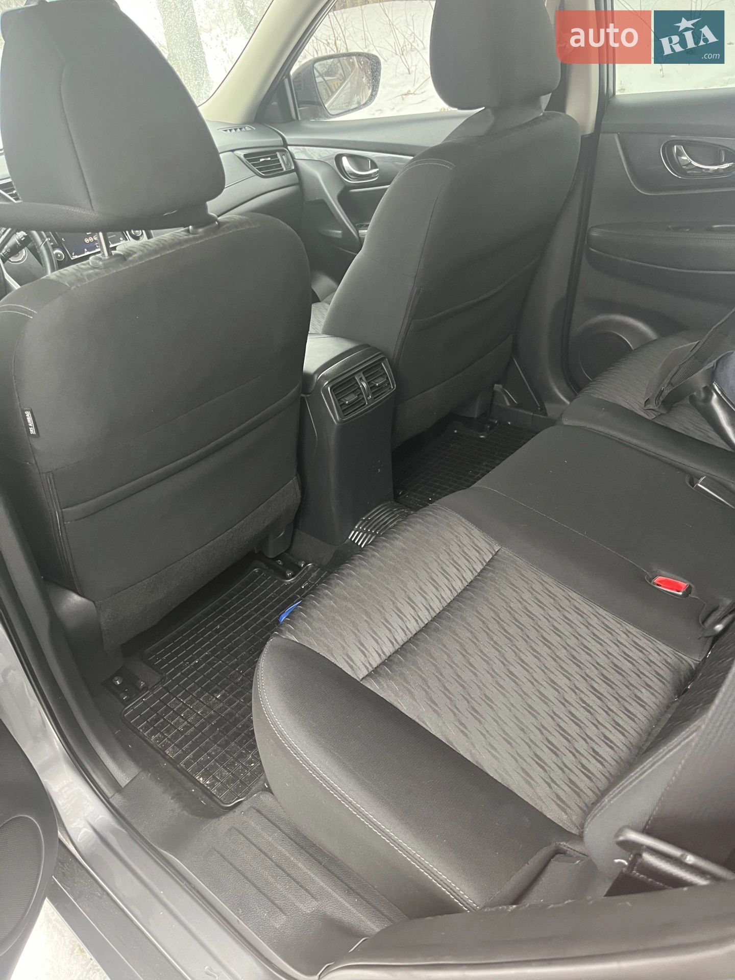 2018 Nissan Rogue - мініатюра 15