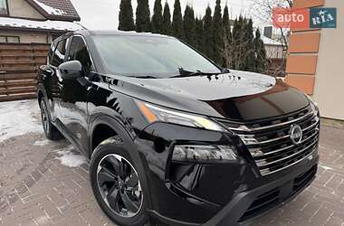 Внедорожник / Кроссовер Nissan Rogue 2025 в Нововолынске