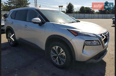 Внедорожник / Кроссовер Nissan Rogue 2020 в Ивано-Франково