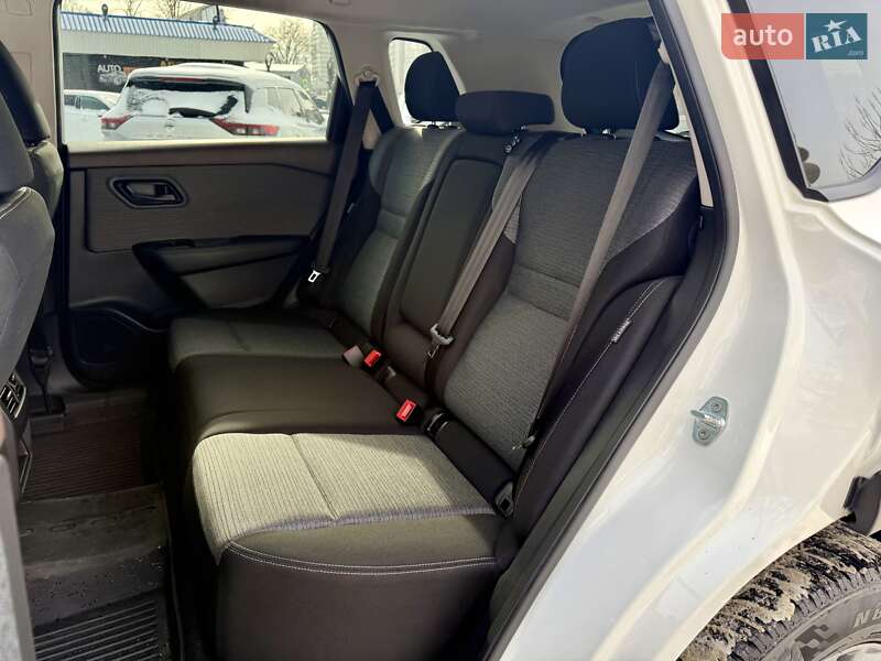 Внедорожник / Кроссовер Nissan Rogue 2022 в Харькове