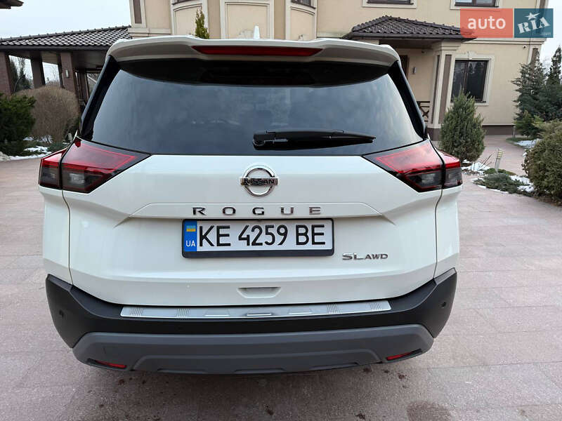 Внедорожник / Кроссовер Nissan Rogue 2020 в Днепре