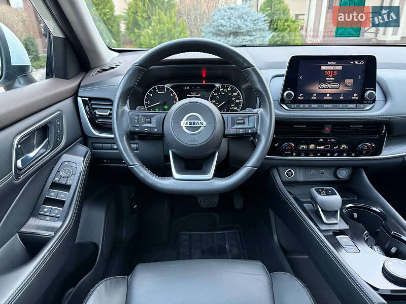 Внедорожник / Кроссовер Nissan Rogue 2020 в Днепре