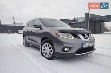 Внедорожник / Кроссовер Nissan Rogue 2015 в Киеве