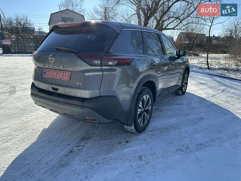 Внедорожник / Кроссовер Nissan Rogue 2023 в Кременчуге