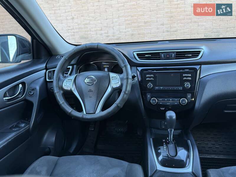 Внедорожник / Кроссовер Nissan Rogue 2015 в Одессе