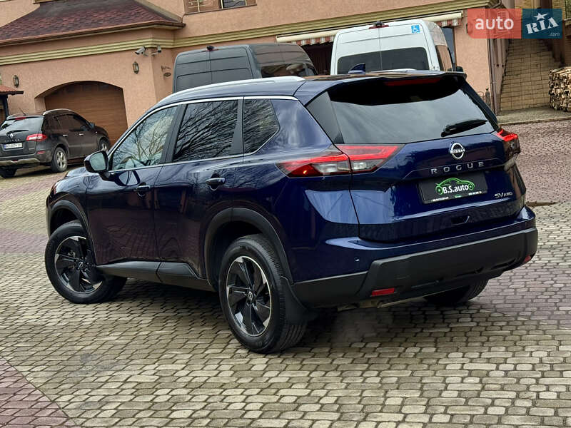 Внедорожник / Кроссовер Nissan Rogue 2024 в Мукачево