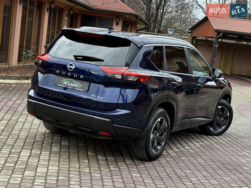 Внедорожник / Кроссовер Nissan Rogue 2024 в Мукачево