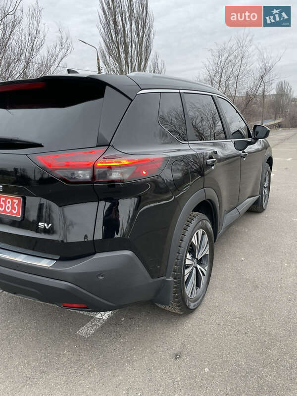 Внедорожник / Кроссовер Nissan Rogue 2023 в Кривом Роге фото 15 Внедорожник / Кроссовер Nissan Rogue 2023 в Кривом Роге