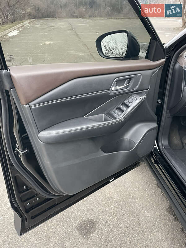 Внедорожник / Кроссовер Nissan Rogue 2023 в Кривом Роге фото 29 Внедорожник / Кроссовер Nissan Rogue 2023 в Кривом Роге