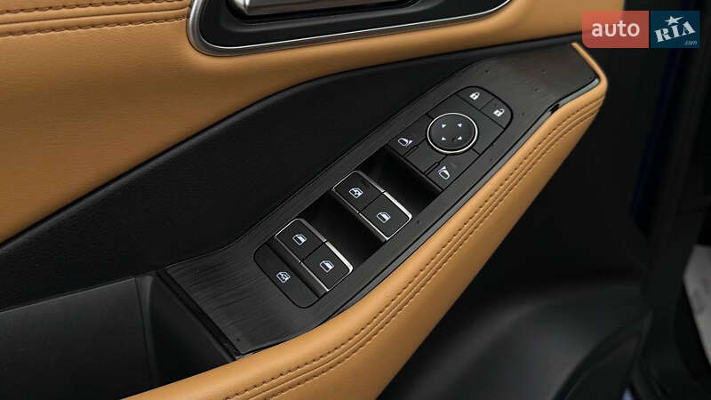 Внедорожник / Кроссовер Nissan Rogue 2023 в Дрогобыче