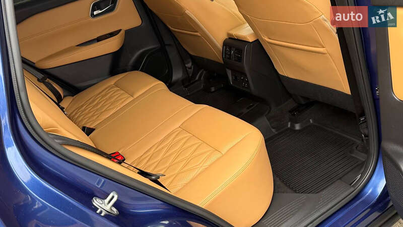 Внедорожник / Кроссовер Nissan Rogue 2023 в Дрогобыче