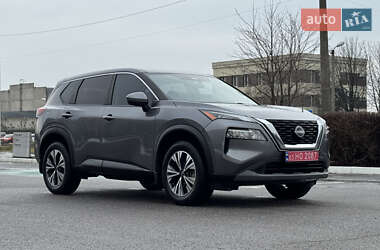 Внедорожник / Кроссовер Nissan Rogue 2023 в Полтаве