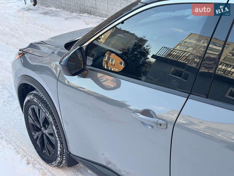 Внедорожник / Кроссовер Nissan Rogue 2023 в Белой Церкви