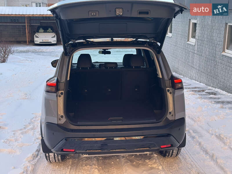 Внедорожник / Кроссовер Nissan Rogue 2023 в Белой Церкви