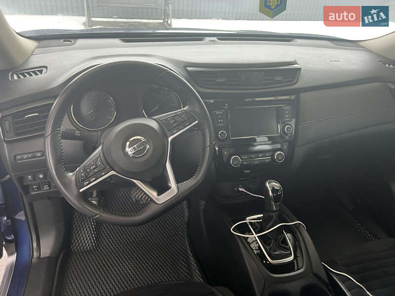 Внедорожник / Кроссовер Nissan Rogue 2019 в Кременчуге