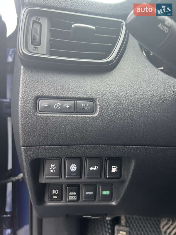 Внедорожник / Кроссовер Nissan Rogue 2019 в Кременчуге