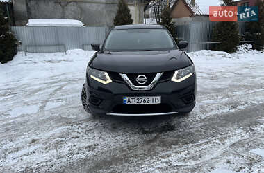 Позашляховик / Кросовер Nissan Rogue 2016 в Івано-Франківську