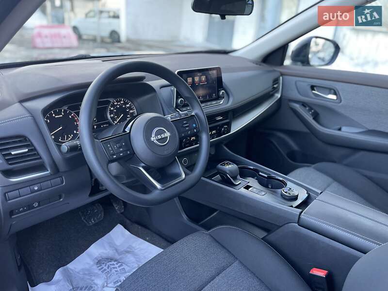 Внедорожник / Кроссовер Nissan Rogue 2023 в Сумах