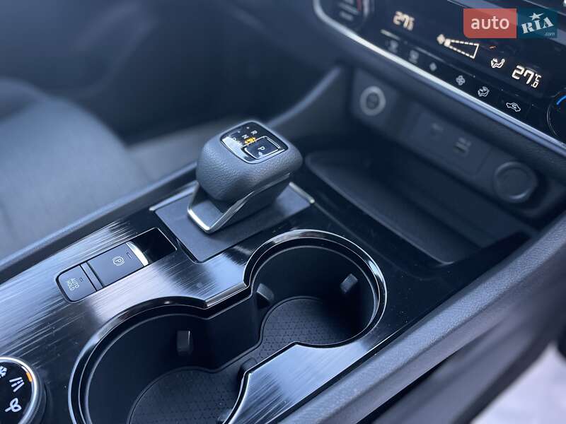 Внедорожник / Кроссовер Nissan Rogue 2023 в Сумах