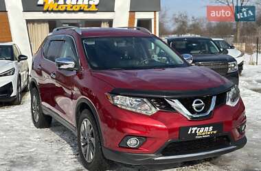 Внедорожник / Кроссовер Nissan Rogue 2016 в Стрые