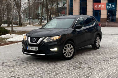 Внедорожник / Кроссовер Nissan Rogue 2017 в Полтаве