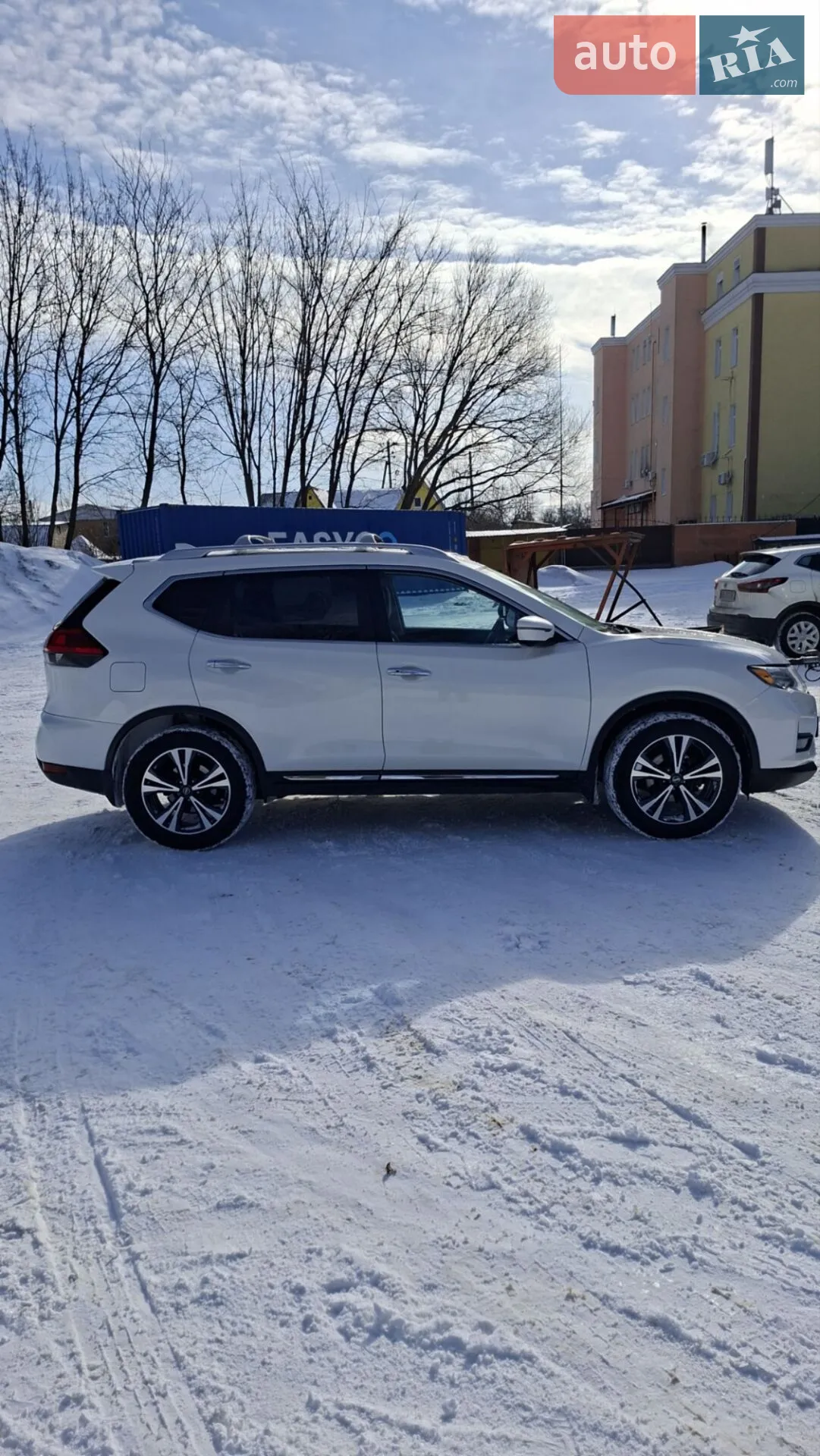 2017 Nissan Rogue - мініатюра 2