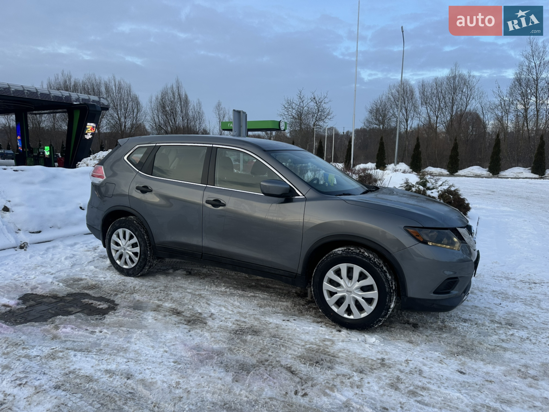 2016 Nissan Rogue - мініатюра 3