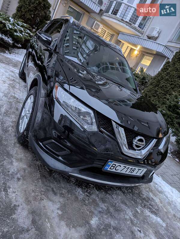 Внедорожник / Кроссовер Nissan Rogue 2014 в Львове