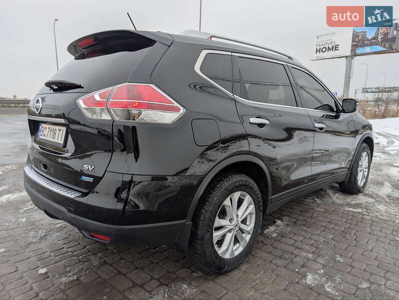 Внедорожник / Кроссовер Nissan Rogue 2014 в Львове