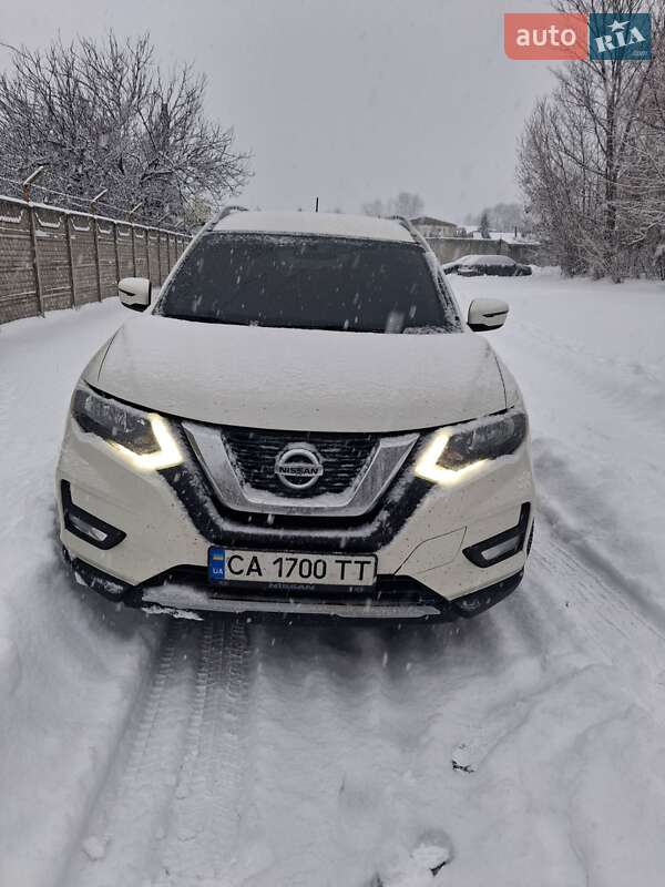 Nissan Rogue 2016