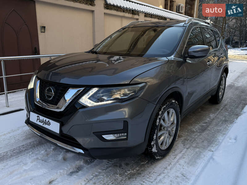 Позашляховик / Кросовер Nissan Rogue 2018 в Одесі