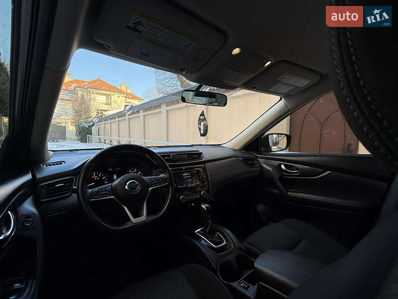 Позашляховик / Кросовер Nissan Rogue 2018 в Одесі