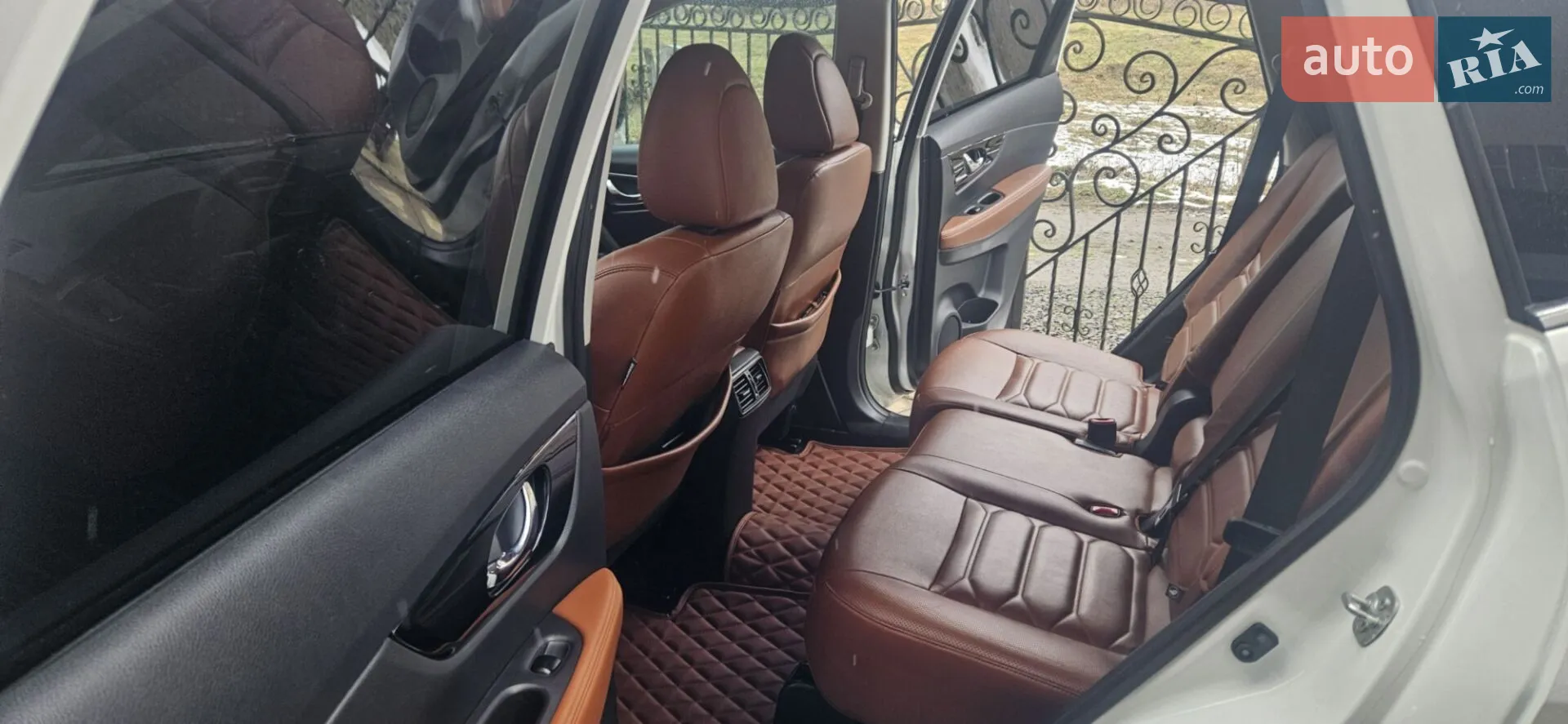 2018 Nissan Rogue - мініатюра 13