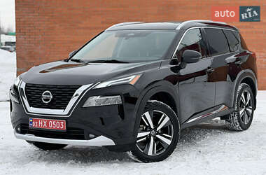 Позашляховик / Кросовер Nissan Rogue 2021 в Києві
