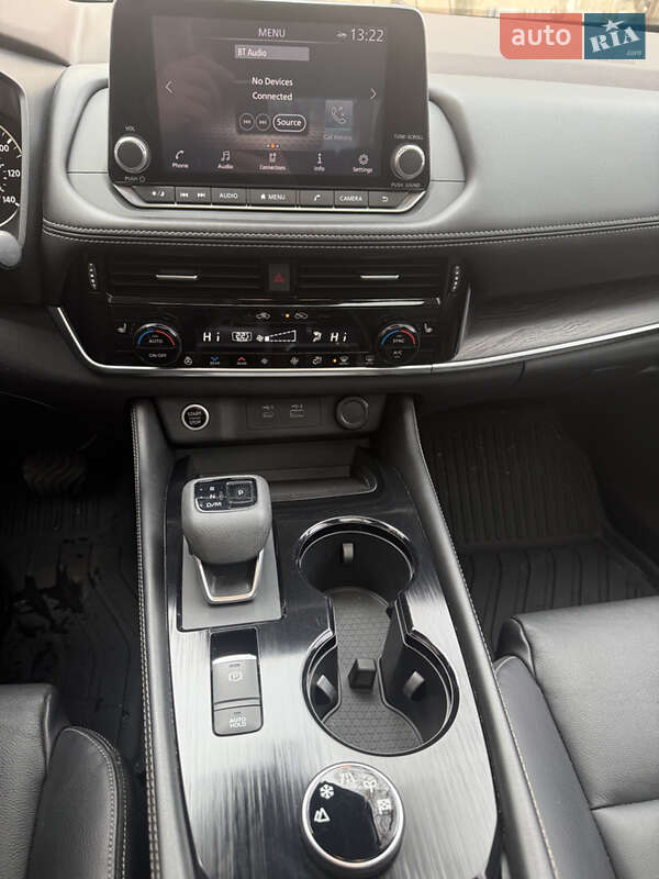 Внедорожник / Кроссовер Nissan Rogue 2021 в Днепре