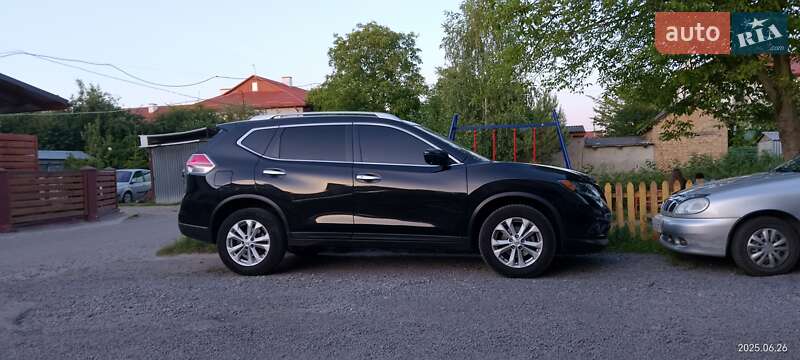 Внедорожник / Кроссовер Nissan Rogue 2016 в Буске