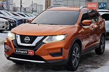 Позашляховик / Кросовер Nissan Rogue 2018 в Харкові