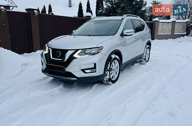 Внедорожник / Кроссовер Nissan Rogue 2018 в Киеве