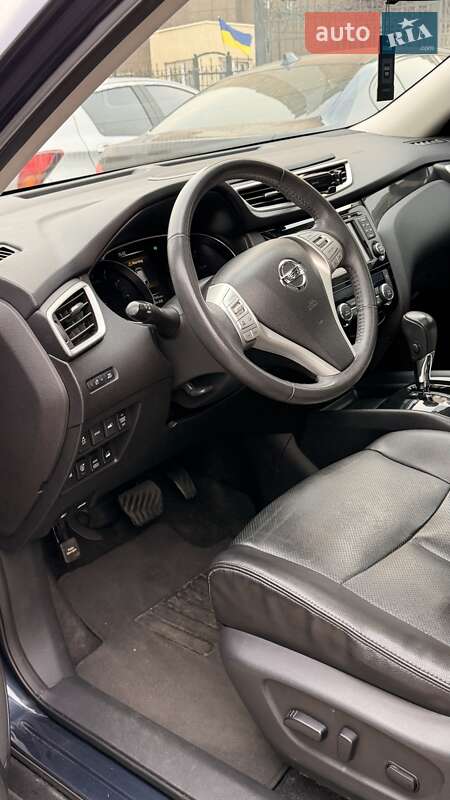 Позашляховик / Кросовер Nissan Rogue 2016 в Одесі