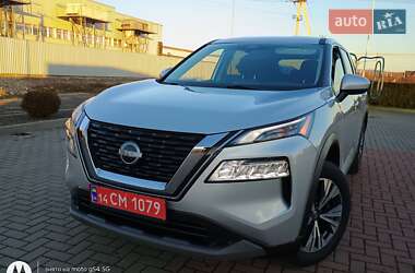 Внедорожник / Кроссовер Nissan Rogue 2023 в Хусте
