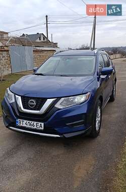 Позашляховик / Кросовер Nissan Rogue 2018 в Херсоні